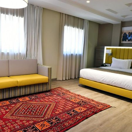 Al Naya Hotel Algiers ภายนอก รูปภาพ