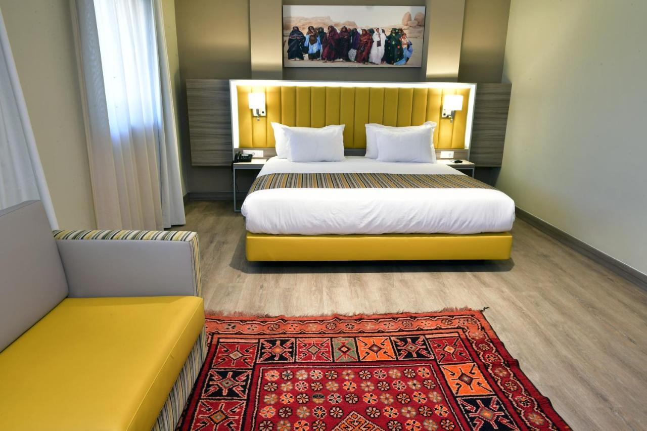 Al Naya Hotel Algiers ภายนอก รูปภาพ